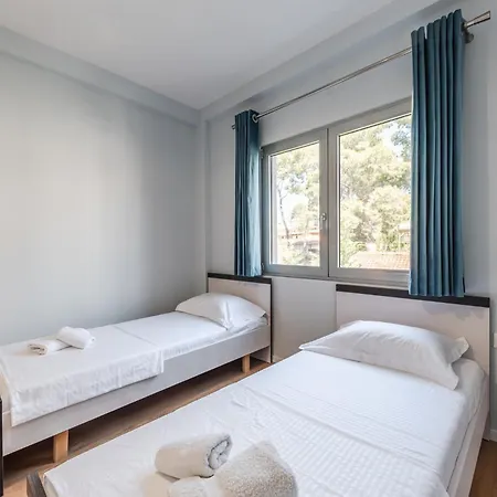 Beni's By Ps Appartement Golem (Tirana)