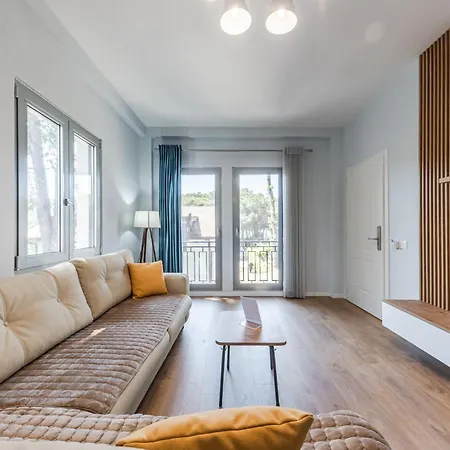 Beni's By Ps Apartmán Golem (Tirana)