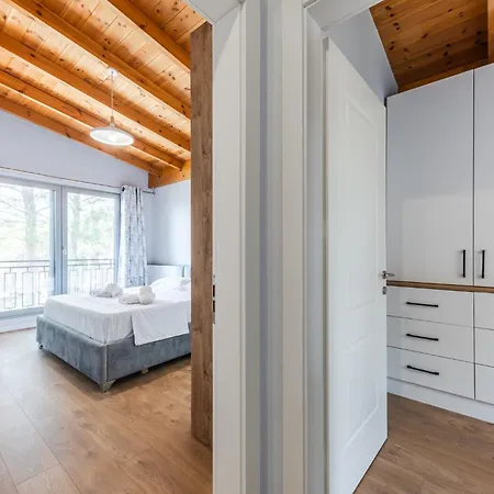 Beni's By Ps Apartment Golem (Tirana)