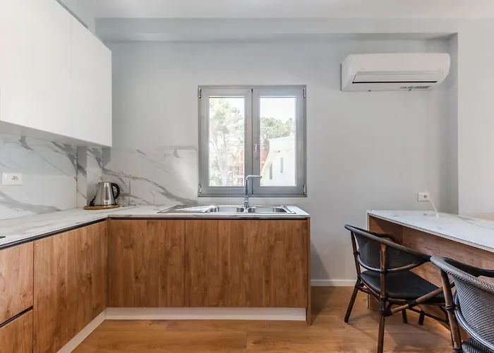 Apartman Beni's By Ps Golem