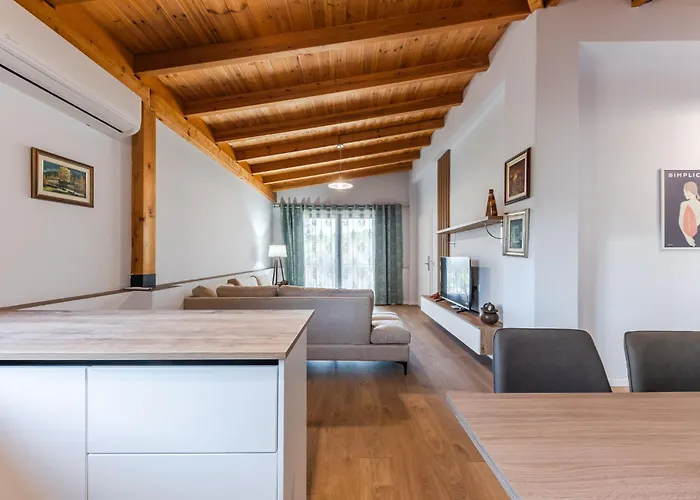 Apartman Beni's By Ps Golem